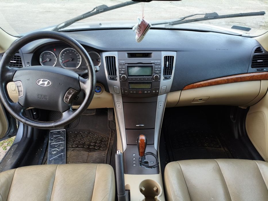 Панель передня салона торпедо Хюнда Соната НФ,Hyundai Sonata 2008-2010