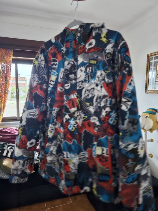 Casacos Snowboard Oakley, Quicksilver e Billabong