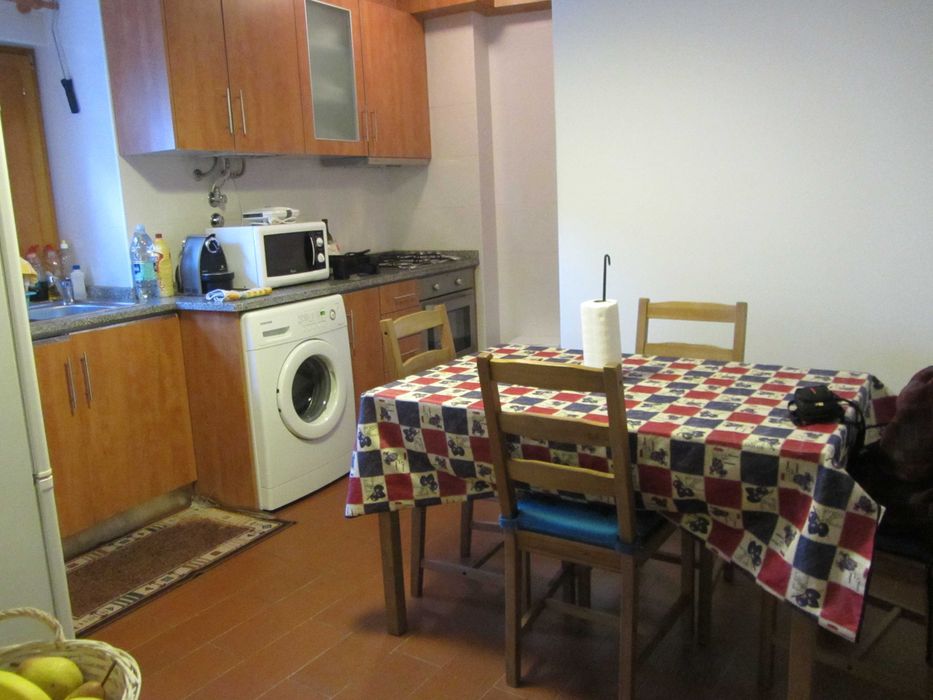 Aluga-se Quarto Covilhã