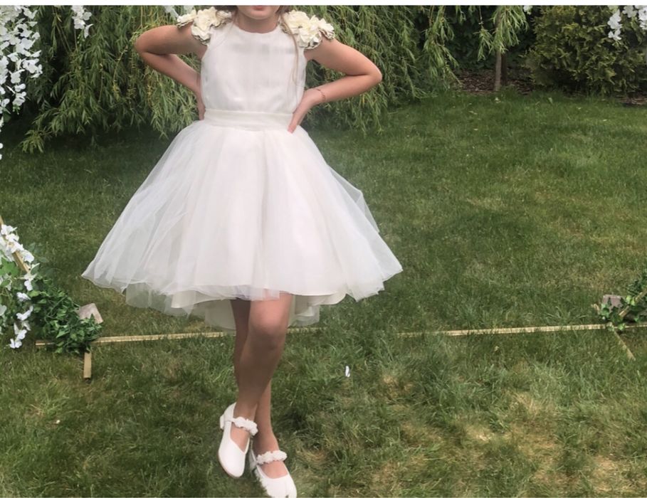 Piękna sukienka komunia