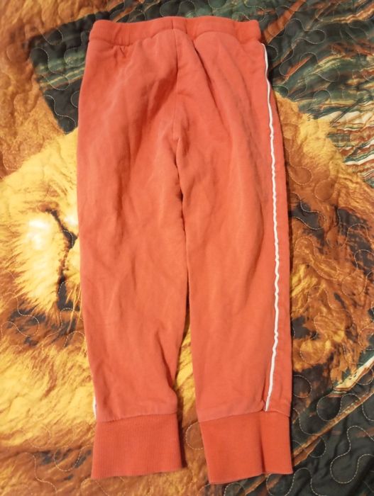 Spodnie dresowe dla dziewczynki, rozmiar 98 cm(2-3 lata).