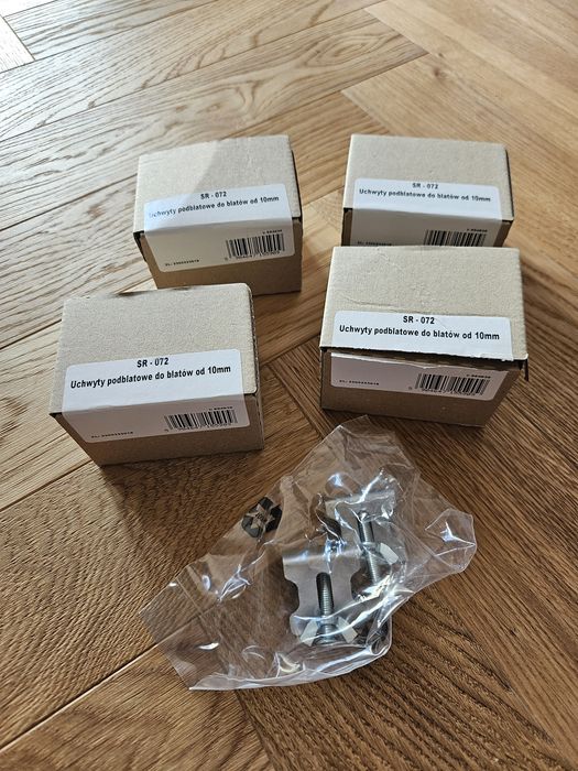 Uchwyty podblatowe do blatów od 10mm SR - 072