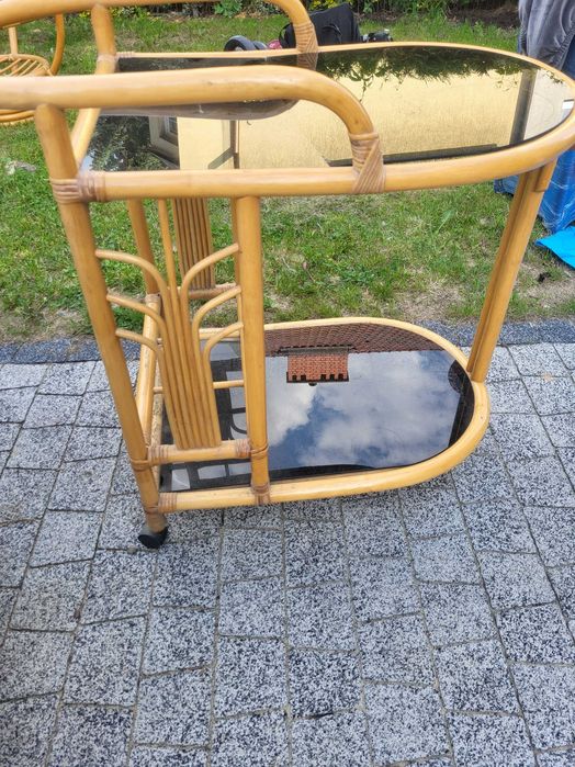 Stolik kawowy ratanowy, barek na alkohol na kółkach