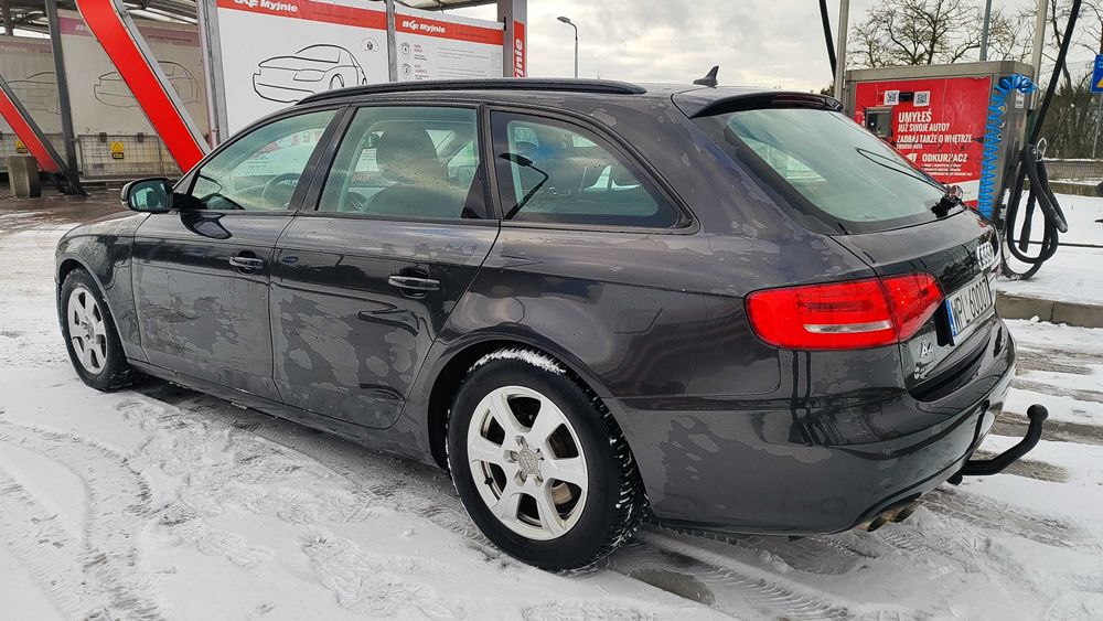 Audi A4 B8 2.0 TDI 140KM * Skóra * Klimatyzacja * Zadbany * Kombi