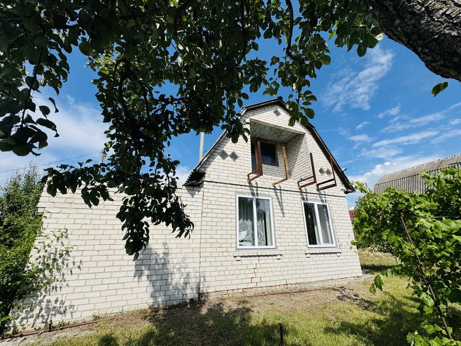Продаж дачного будинку у садовому товаристві поруч з селом Благодатне, 25 км від м. Черкаси