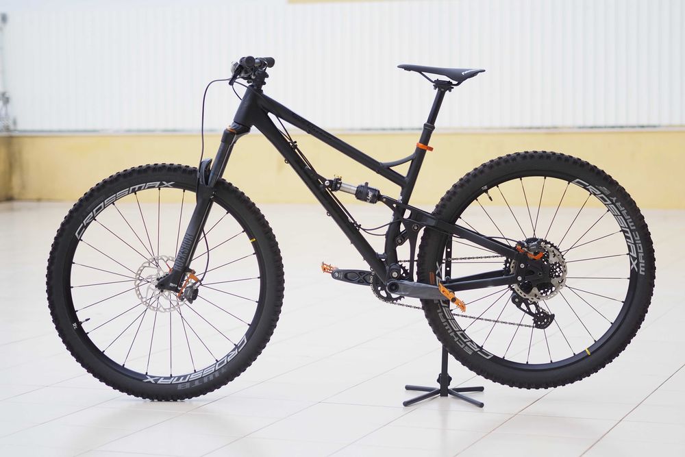 Bicicleta Banshee Phantom