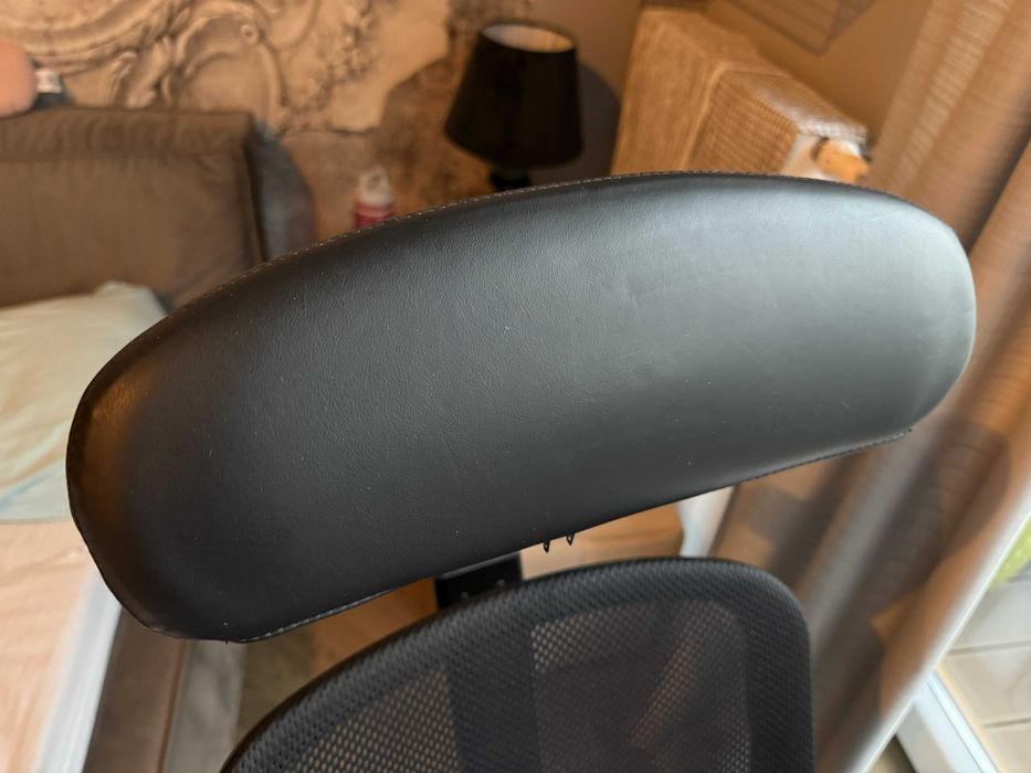 Fotel biurowy Hag SoFi 7500 skórzany