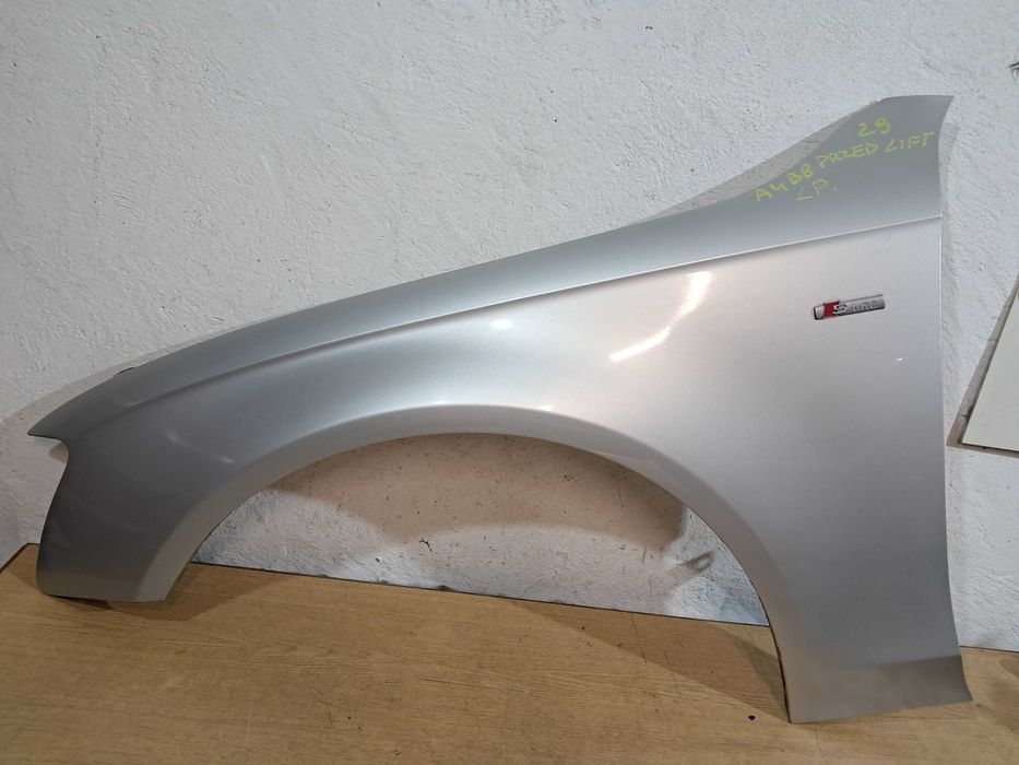 AUDI A4 S4 B8 przed Lift błotnik lewy przód lewy przedni LX7W