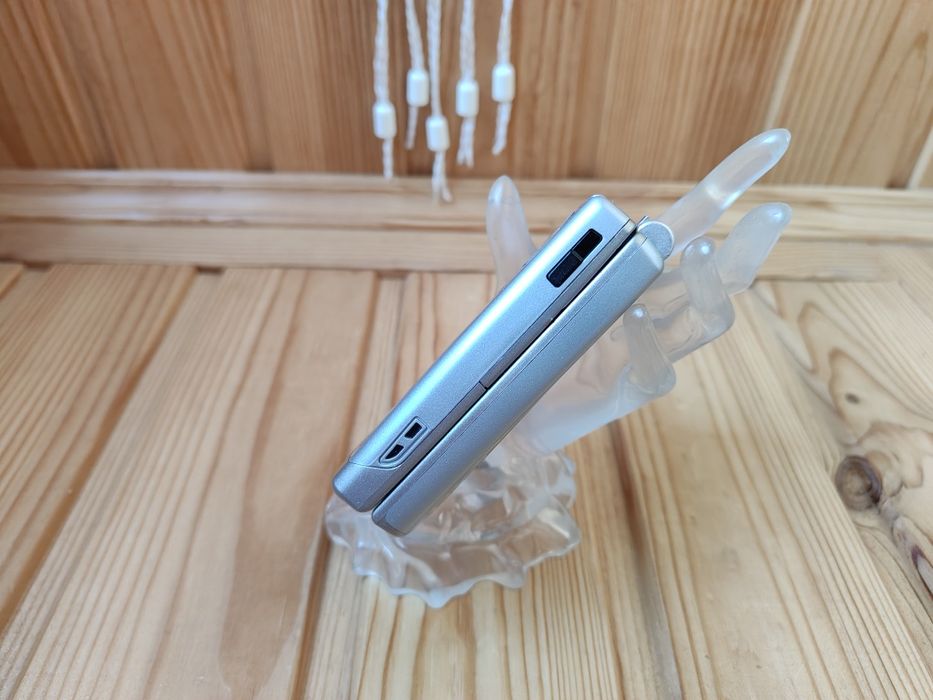 Nokia N71            .