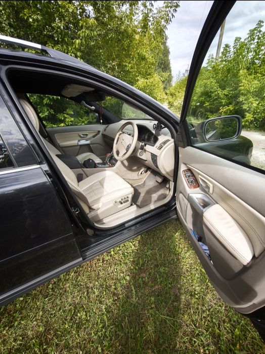 Продам Volvo xc90.   ТІЛЬКИ ДЛЯ ЗСУ!!!