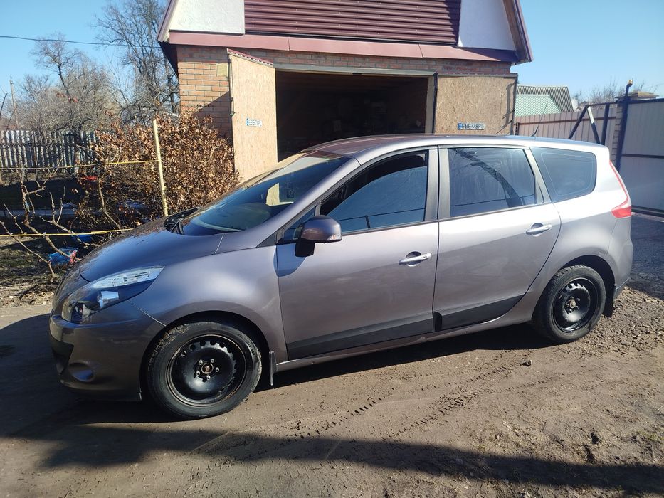 Рено гранд сценік 3