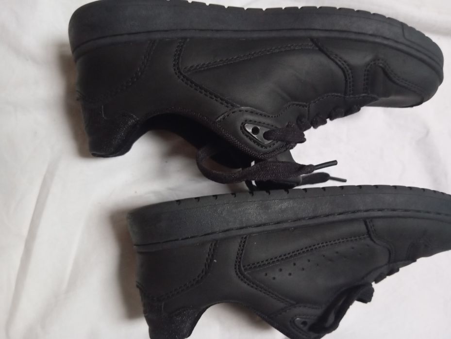 Buty sportowe marki Graceland