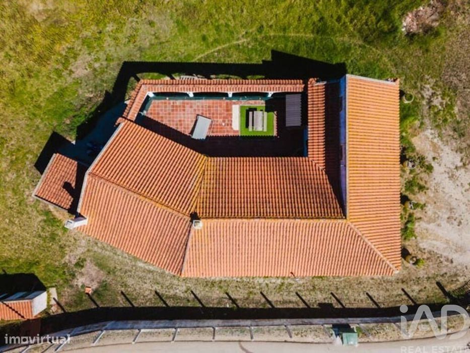 Moradia térrea T4 em Vermelha de 210 m2