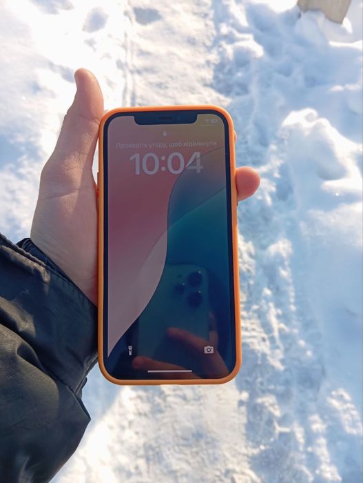 Продам айфон 12 про