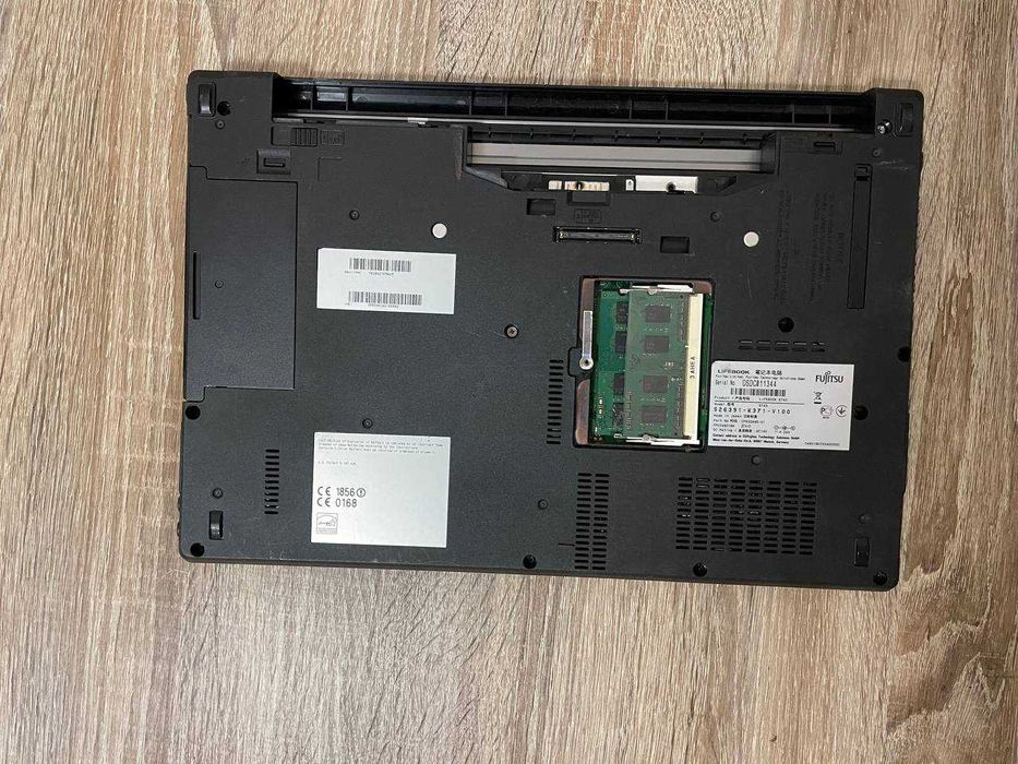 Ноутбук Fujitsu Lifebook E743 Intel Core i5-3230M |5GB DDR3 некомплект