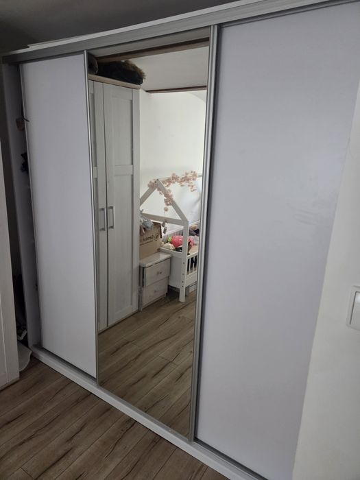 Szafa 3 drzwiowa