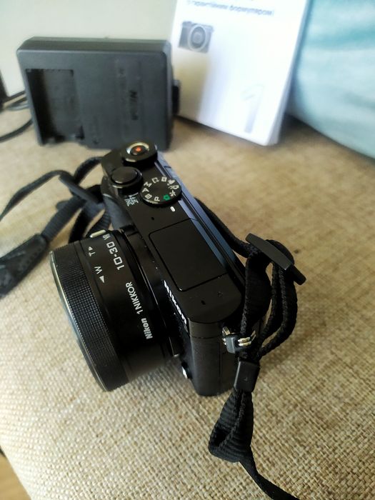 фотоапарат Nikon J5