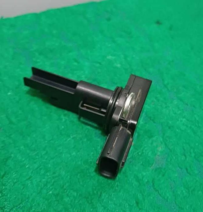 Датчик расхода воздуха ДМРВ/MAF (222040V010) расходомер оригінал Denso