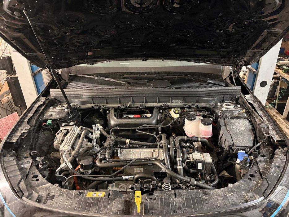 Разборка, розбір Mercedes-Benz EQB 350 X243 2022 року Шрот, Запчастини