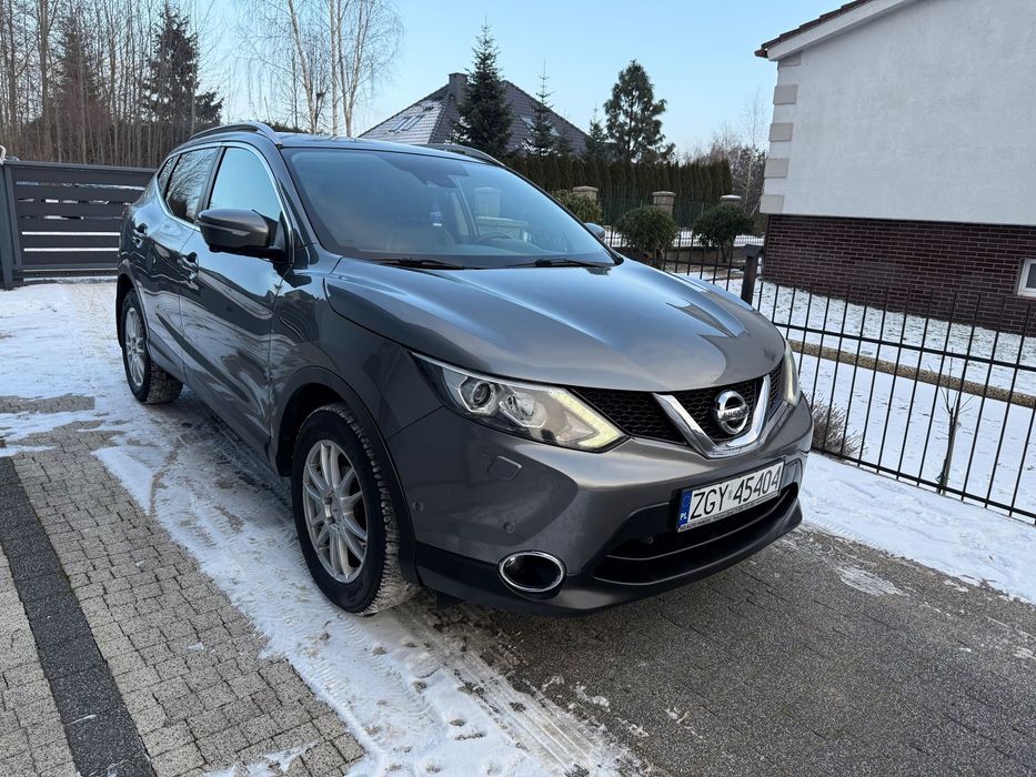 Nissan Qashqai LED BiXenon Skóra Panorama Klimatronik Tempomat Navi Kamery