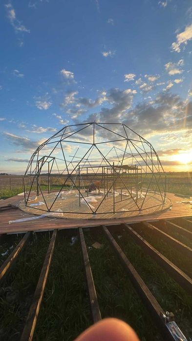 NAMIOTY SFERYCZNE/GLAMPINGOWE - Polski producent , realizacje!