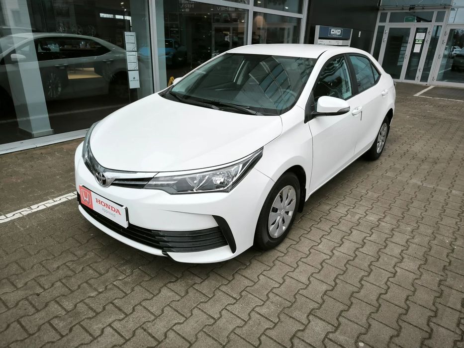 Toyota Corolla Toyota Corolla 1.4 D 90 KM, Sedan, 2017, Salon Polska.