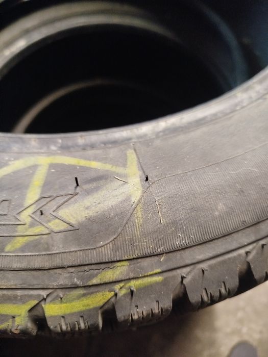 Резина 225 /50/17