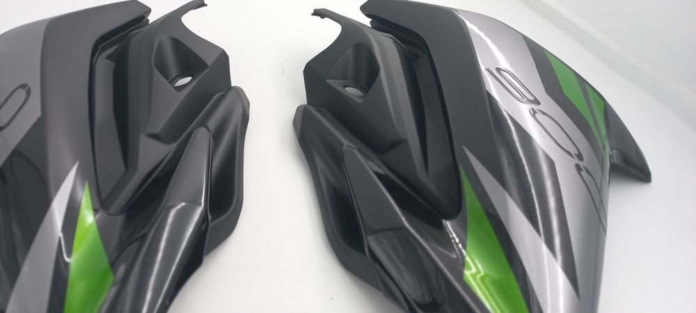 kawasaki z900 bok boczek owiewka komplet L P