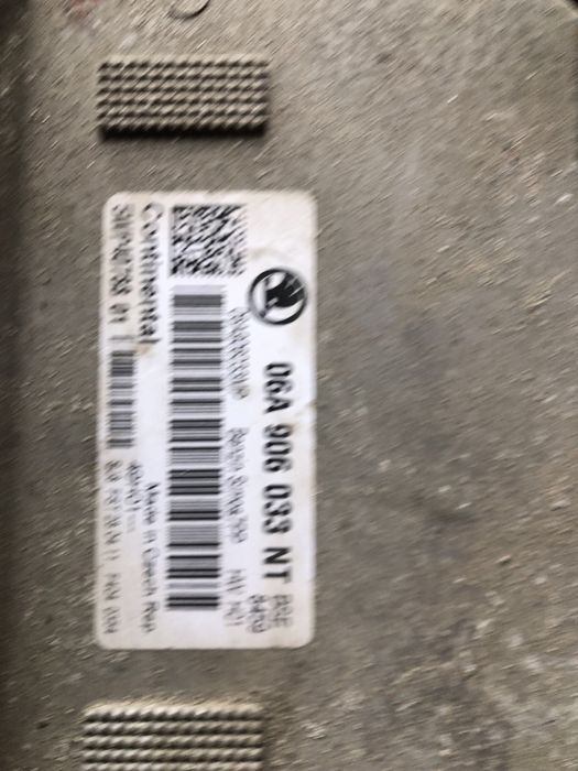 Блок Maxi Dot 1Z0920843K  Мозги 06A906033NT/FB Skoda Octavia A5