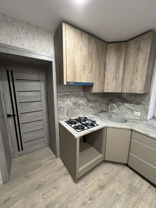Будинок з новим ремонтом неподалік Києва, 25 соток, ГАЗ, Сертифікат