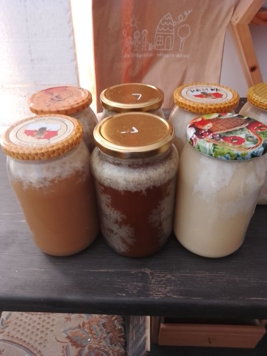 Miód z własnej pasieki