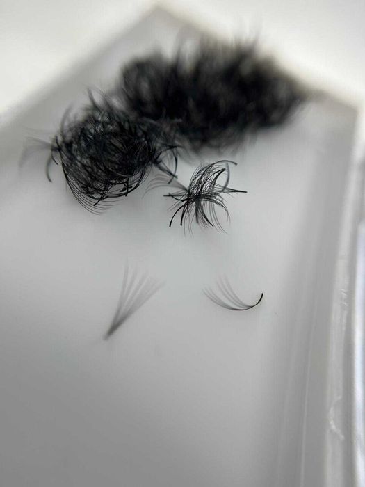 Gotowe kępki rzęs 500 sztuk w opakowaniu