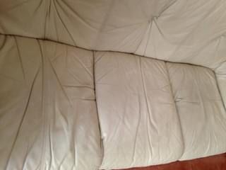 Sofa em pele 3 lugares muito confortaveL