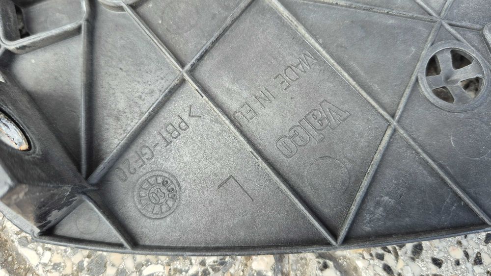 AUDI A4 B6 (8E)- Suporte Ótica ESQUERDA ORIGINAL COMO NOVO