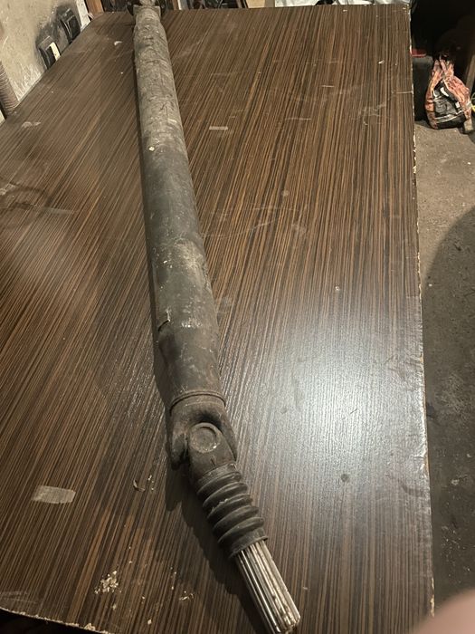 Кардан привезено з Німеччини