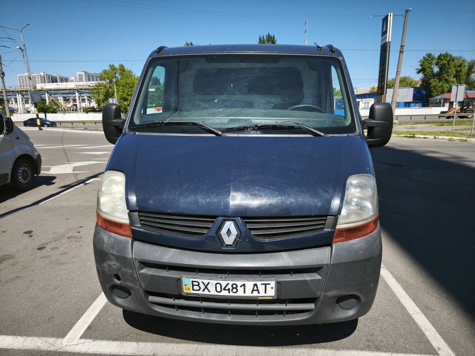 Оренда буса Renault Master