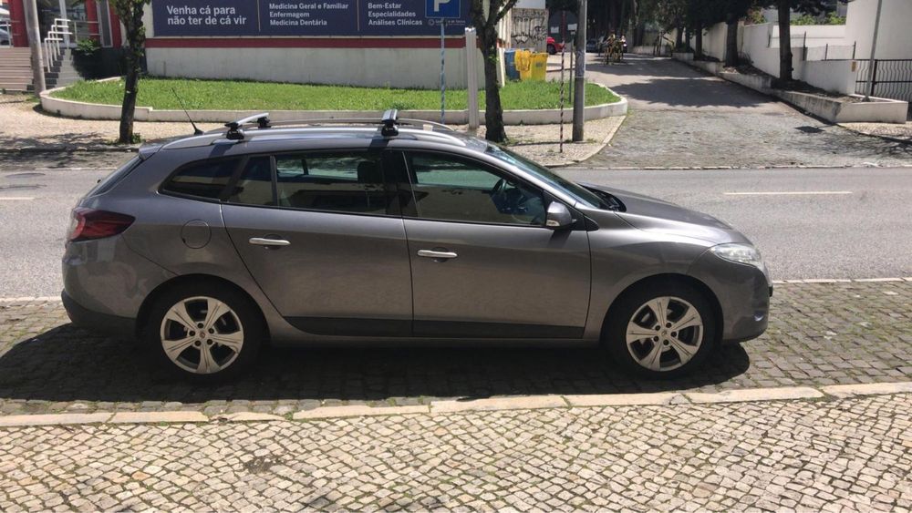 Wing Bar Thoule Megane 3