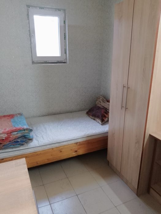 Хостел. Будинки для працівників