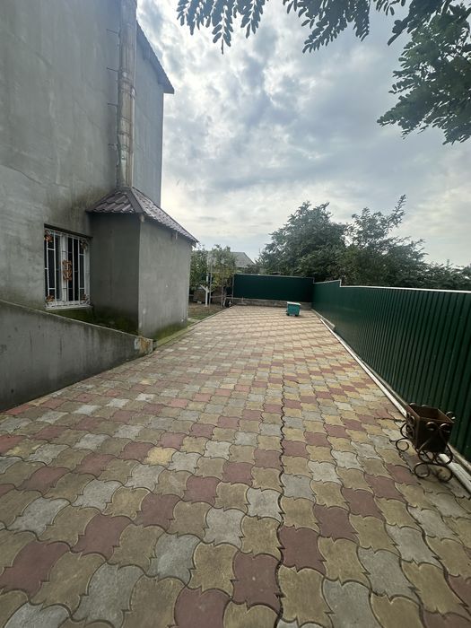 Продам отдельную часть дома р-он ул Толбухина