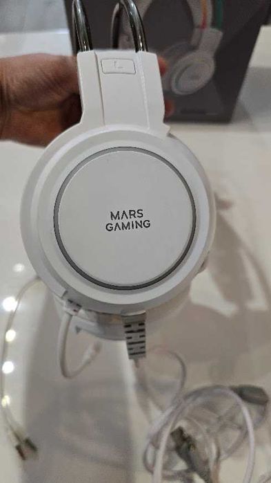 Słuchawki przewodowe nauszne Mars Gaming MHRGBW
