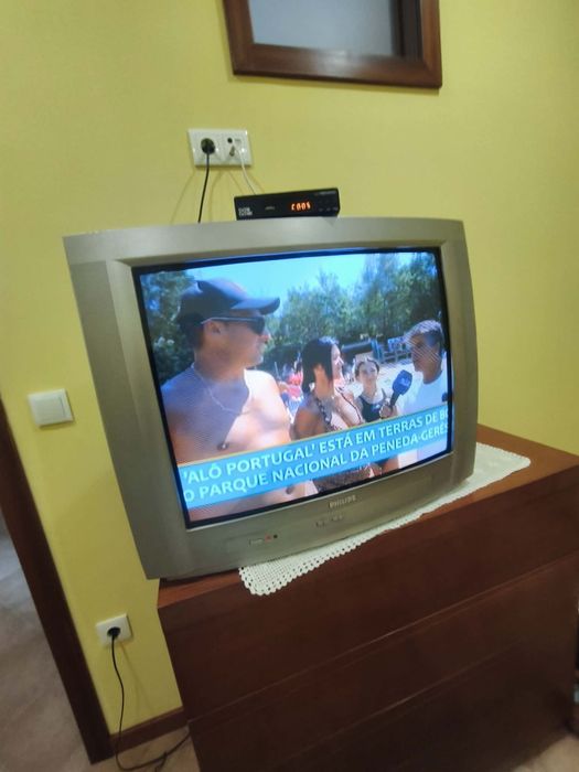 TV Philips 28 polegadas