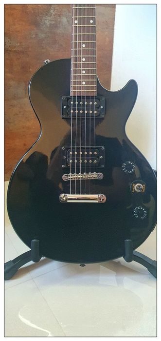 Guitarra Epiphone Les Paul Special Model, 2000, Made in Korea, com Gig