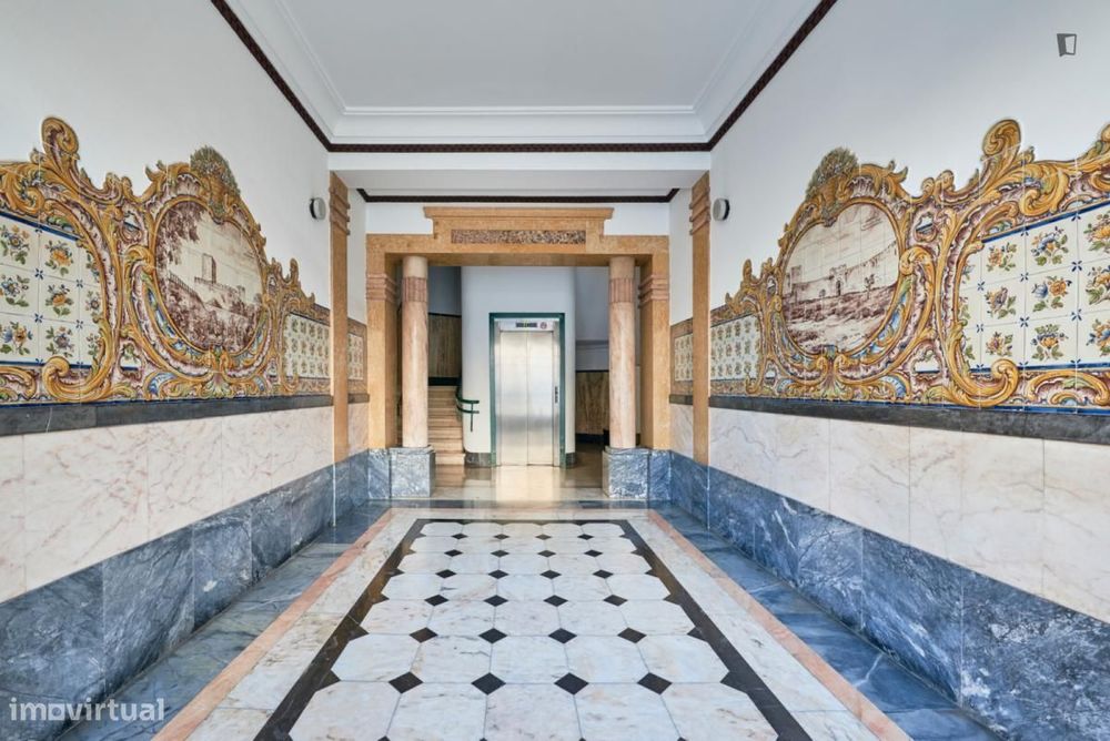 Quarto - localizado em Marquês de Pombal Lisbon