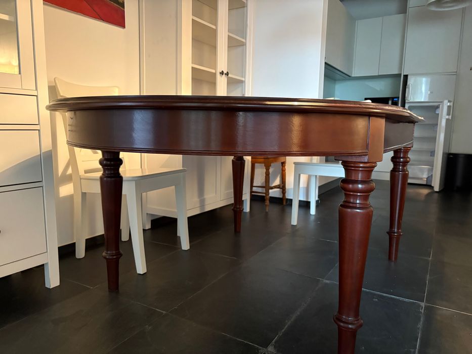 Mesa sala jantar em mogno