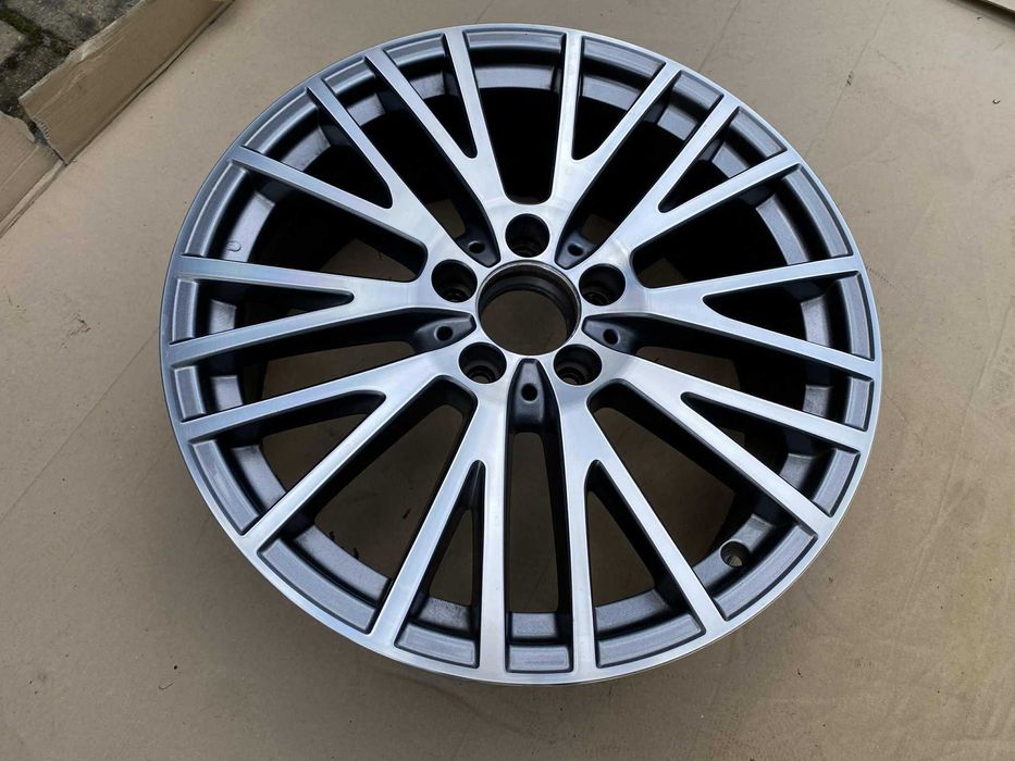 Mercedes A Klasa W177 Pojedyńcza Felga 18