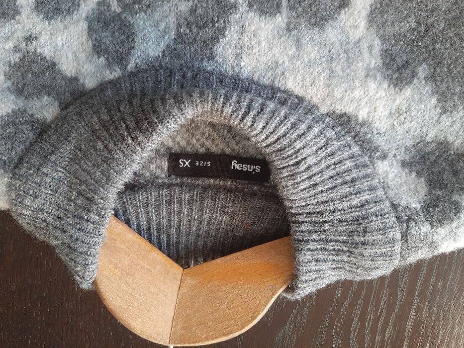 Sweter damski rozmiar xs