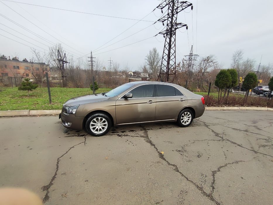 Продам Emgrand 8