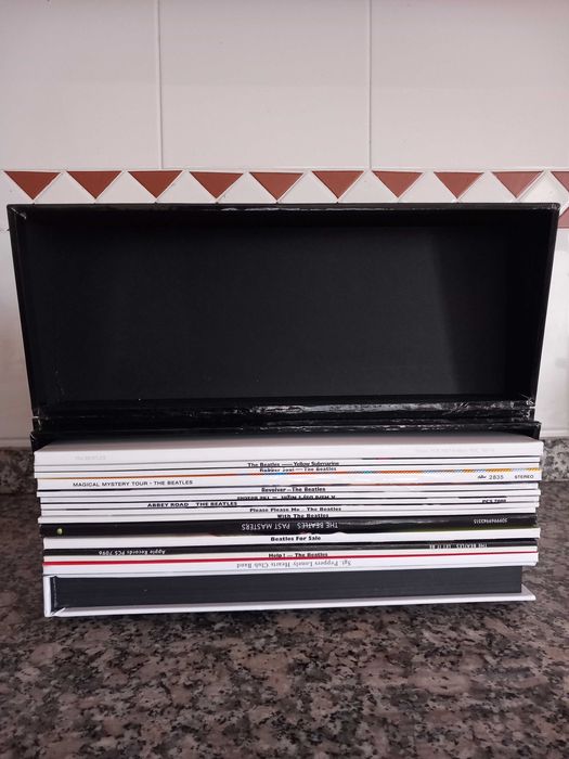 BEATLES Original Studio Recordings 14XLP Box Set Open Box! 2012 Apple