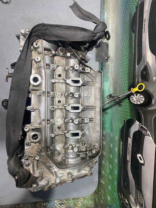 Мотор Двигун Двигатель R9M 1.6dci Bi Turbo Renault Trafic Трафік Vivaro