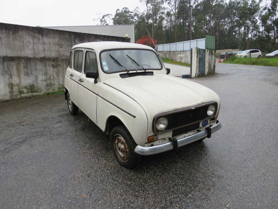 Renault 4L 1.1 de 1987 - Peças Usadas